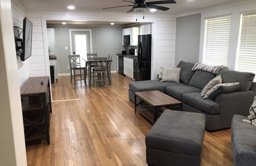Fayetteville Casa | Welcome to the Gorge!