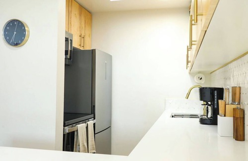 Mission Hills Apartamento | Welcome to The Hillside Hideaway! This unique rental offers two separate units, perfect for two families or couples vacationing together who want their own private space. Step inside to discover a one-of-a-kind blend of mid-century retro-chic.
