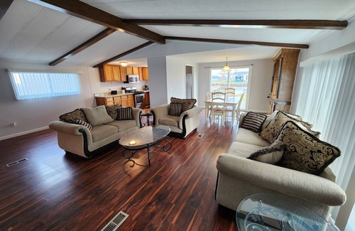 Anchorville Casa | Welcome to The Inn at Anchor Bay...