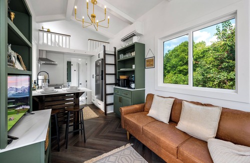 Walland Casa | Welcome to The Little Dipper!