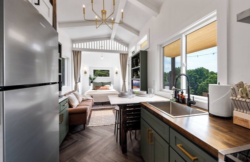 Walland Casa | Welcome to The Little Dipper!