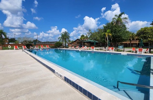 River Ranch Condominio | Welcome to the Ranch! Spacious LUXURY FAMILY SUITE 202