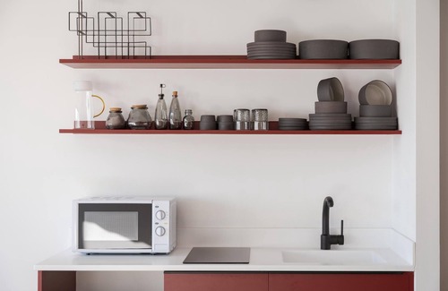 Athens City Centre Apartamento | Welcome to the Syntagma Unique Penthouse, nested on Ermou Street.