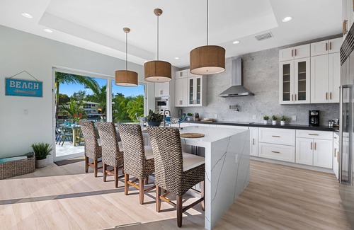 Coral Shores Casa | Welcome to the Bahama Breeze, A Sunny Waterfront Heated Pool Home!!!!!!