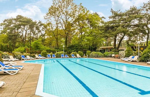 Markelo Casa | Welcome to this modern vacation home ideally located for exciting excursions.