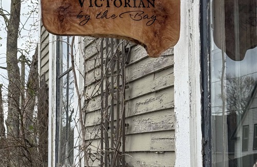St. Martins Casa | Welcome to Victorian by the bay Built in 1830 the oldest home in the village
