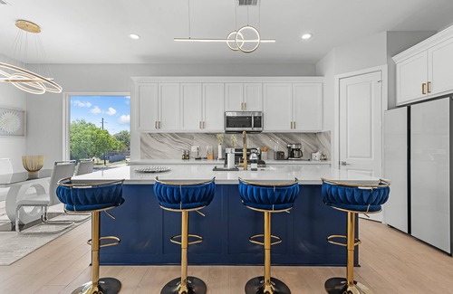 Greater Third Ward Casa | Welcome to Villa De Briley