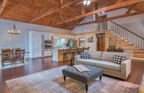 Waynesville Casa | Welcome to Water Rock Escape