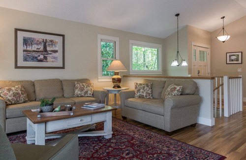 Brevard Casa | Frente al lago con una canoa!
