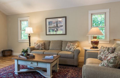 Brevard Casa | Frente al lago con una canoa!