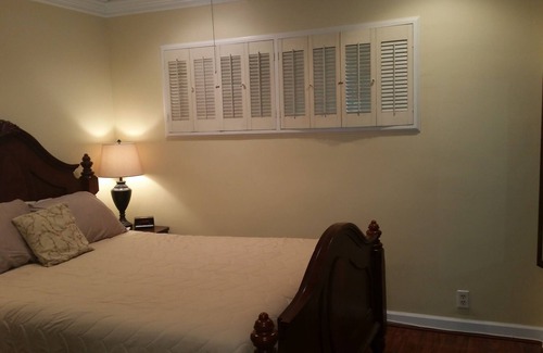 Northeast Virginia Beach Cabaña | Bienvenido a "Water Oak Cottage"