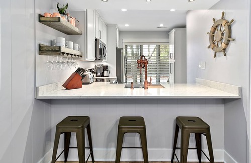Bethany Beach Condominio | Camine, monte bicicleta o vaya a la playa con todas las comodidades actualizadas Piscina y tenis