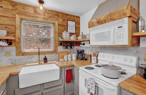 Gouldsboro Chalet De Esquí | Welcome to your A-FRAME FUN-FILLED home in the resort-like Big Bass Lake Community