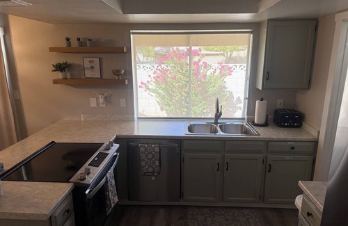 Bellair Casa | Welcome to your home away from home in sunny Glendale, Arizona!