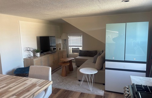 Federal Hill Apartamento | Welcome to your home away from home in Providence. Charming & modern 2 bedroom.