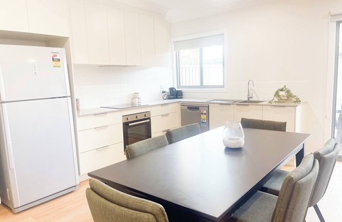 Wagga Wagga Apartamento | Welcome to your luxurious retreat in central Wagga Wagga!