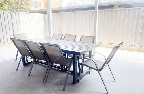 Wagga Wagga Apartamento | Welcome to your luxurious retreat in central Wagga Wagga!