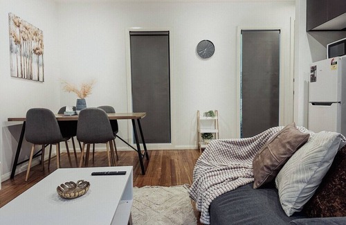 Glenroy Casa | Welcome to your peaceful apartment in Glenroy