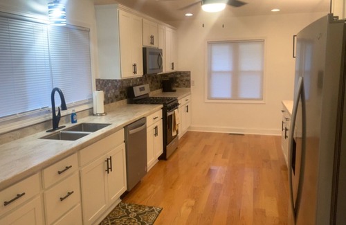 Eastside Casa | Welcome Traveling Nurses and Family’s to my3 bedroom 2 bathroom cozy home