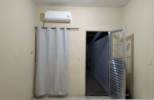 Piranhas Cabina | Welcome! We are one of the few flats in the region that offer our own garage.