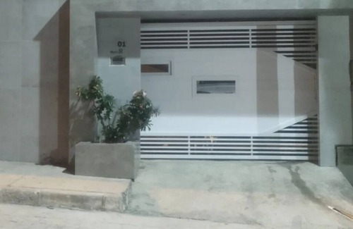 Piranhas Cabina | Welcome! We are one of the few flats in the region that offer our own garage.