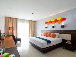 Jomtien Hotel | Welcome World Beachfront Resort