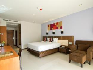 Jomtien Hotel | Welcome World Beachfront Resort