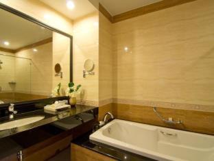 Jomtien Hotel | Welcome World Beachfront Resort