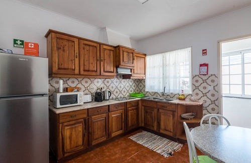 Azores Apartamento | WelcomeBuddy - Berço do Infante con increíbles vistas al mar