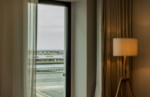 Ponta Delgada Casa | WelcomeBuddy - Casa Rua da Fonte - Modern & Relax