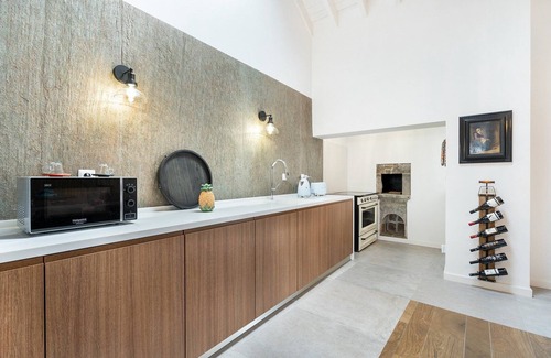 Ribeira Grande Casa | WelcomeBuddy - São Brás Luxury Home Jacuzzi&Jardin