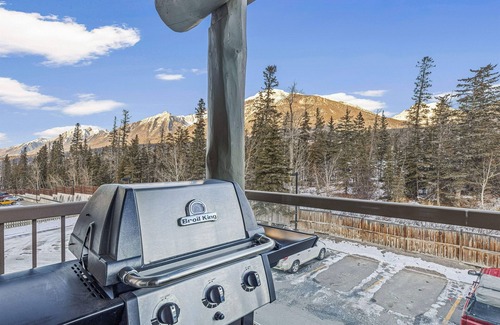 Cougar Creek Condominio | Welcoming 2 Bed/2 Ba-View-Pet-Gym-Parking-Wash/Dry
