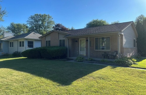 Anchorville Casa | Welcoming 3-bedroom house with AC/fenced in yard in Clinton Township