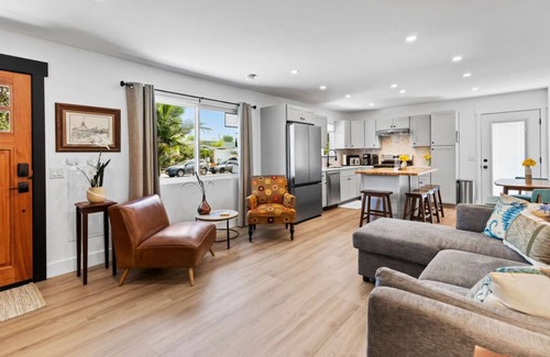 Clairemont Casa | Welcoming 3-bedroom bungalow close to all with AC in sunny San Diego