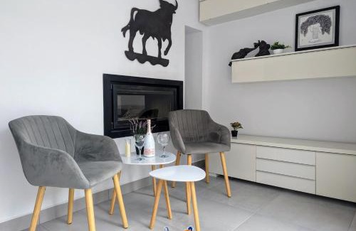 Los Balcones Villa | Welcoming 3 Bedroom Villa with Private Pool LB10