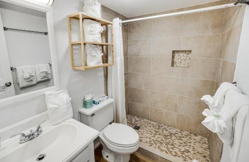 Litchfield by the Sea Apartamento | Welcoming Adventure Resort View Lodge Room 3rd Flr