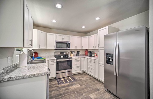 Carlsbad Casa | Welcoming Carlsbad Home Near Parks & Town!