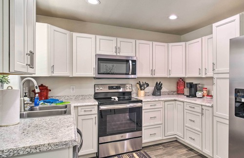 Carlsbad Casa | Welcoming Carlsbad Home Near Parks & Town!