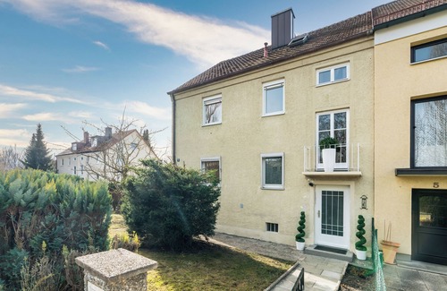 Dachau District Apartamento | Welcoming apartment with WiFi in charming Dachau