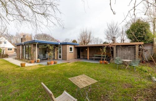 Wolphaartsdijk Casa | Welcoming Family Home