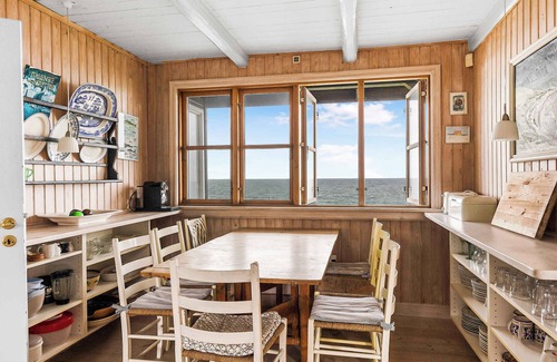 Rrvig Casa | Welcoming holiday home right down to the water