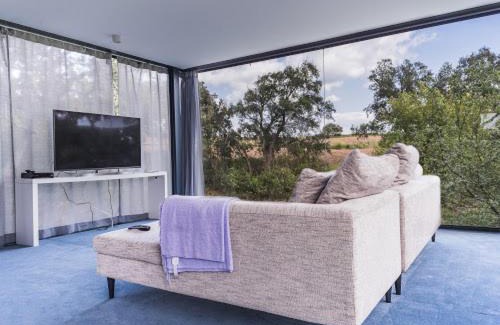 Foros de Vale de Figueira Casa | Welcoming house with pool in Montemor-o-Novo, lake view