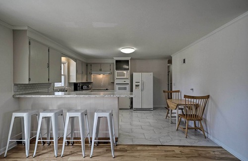 Wilmington Casa | Welcoming Leland Home ~ 15 Miles to Beachfront!