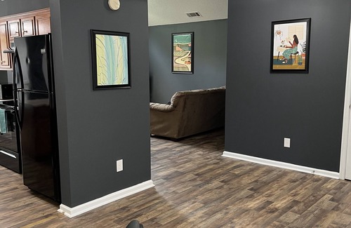 Albany Casa | Welcoming Oasis for Business or Leisure!