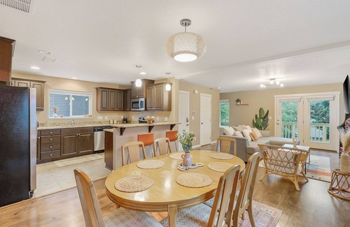 Mount Tabor Casa | Welcoming Space - 4Bed / 3.5Bath Steps from Mt. Tabor Park
