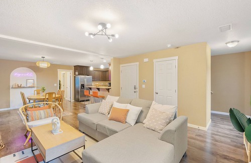 Mount Tabor Casa | Welcoming Space - 4Bed / 3.5Bath Steps from Mt. Tabor Park
