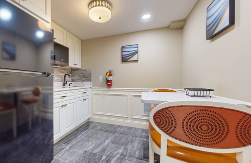 Holyoke Apartamento | Welcoming studio near Holyoke Medical Center + free wifi