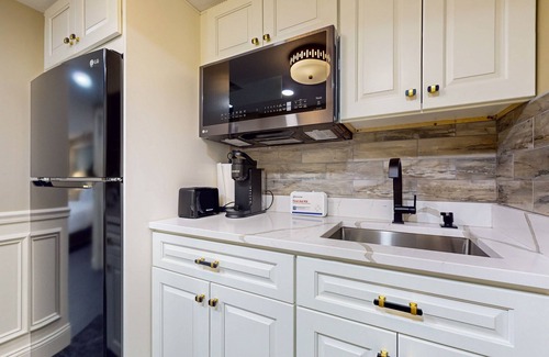Holyoke Apartamento | Welcoming studio near Holyoke Medical Center + free wifi