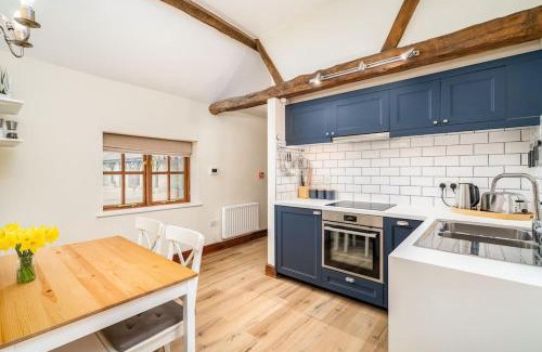 Chackmore Apartamento | Well Cottage - Compact & Cosy!