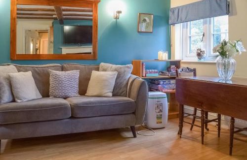 Flecknoe Casa | Well Cottage
